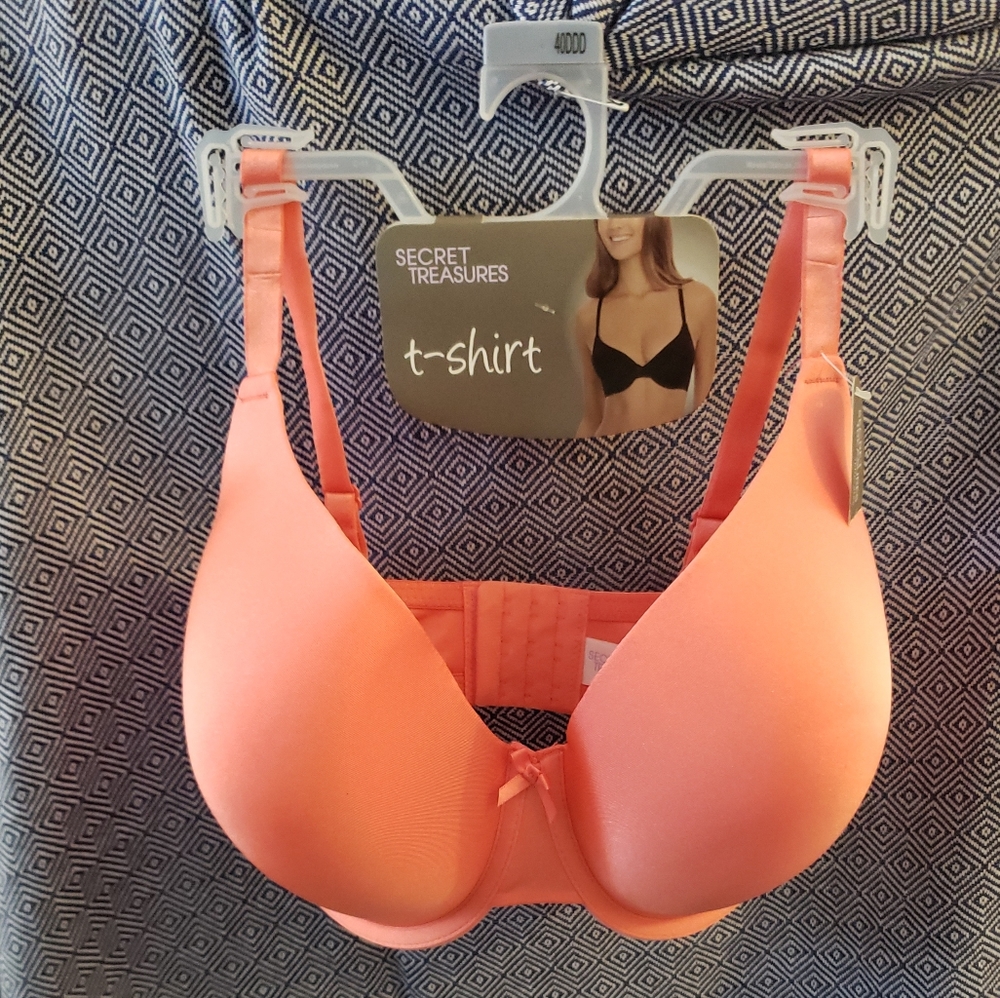 T shirt bra